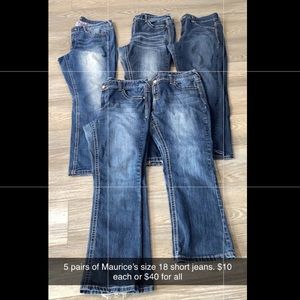 5 pairs of Maurice’s size 18 short jeans!!